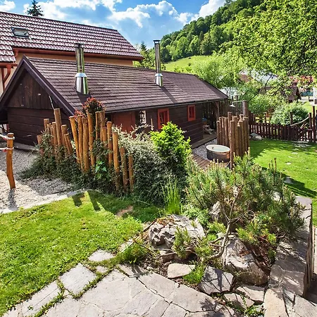 אכסניה Chata Zinka